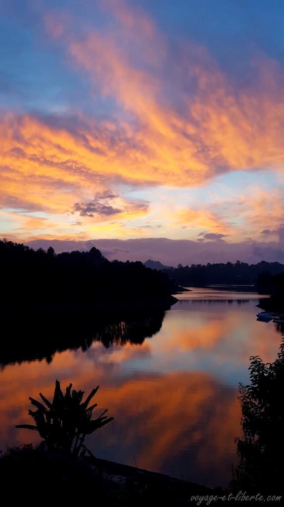 Colombie, Guatapé, guest house, chambre d'hôtes, lac, Peñon