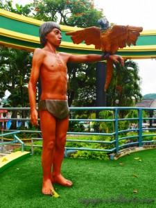 Le mythe du bon sauvage largement entretenu par les populations locales