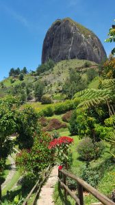 Colombie, Guatapé, guest house, chambre d'hôtes, lac, Peñon
