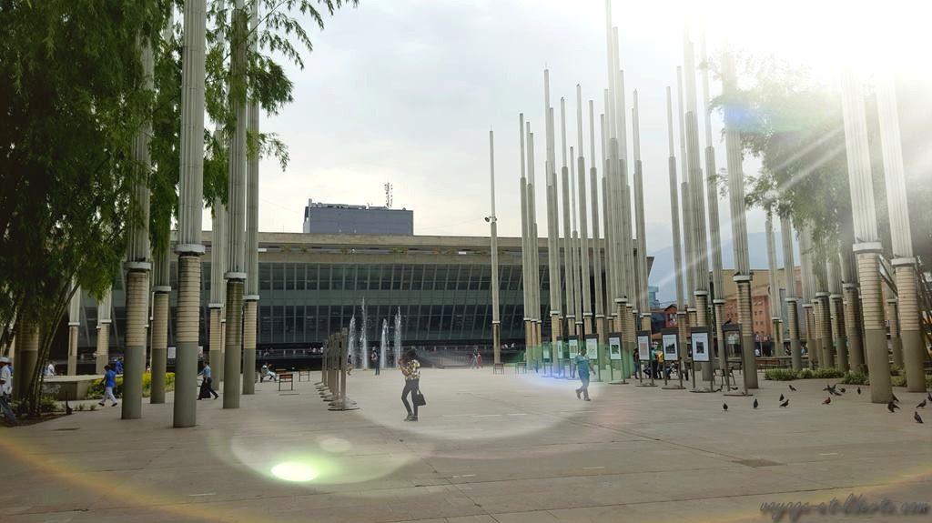 Medellin place des cisneros