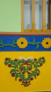 zocalos-Guatapé-street-art