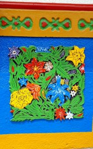 zocalos-Guatapé-street-art